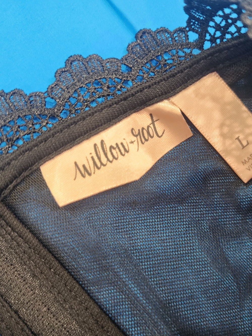 Willow Black Floral Lace Cutout Long Sleeve Blouse - Picture 2 of 2